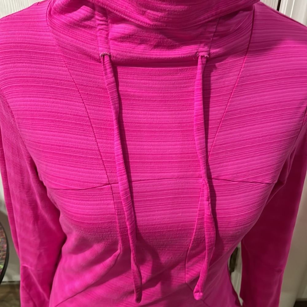 Mondetta Activewear Top - Picture 4 of 10